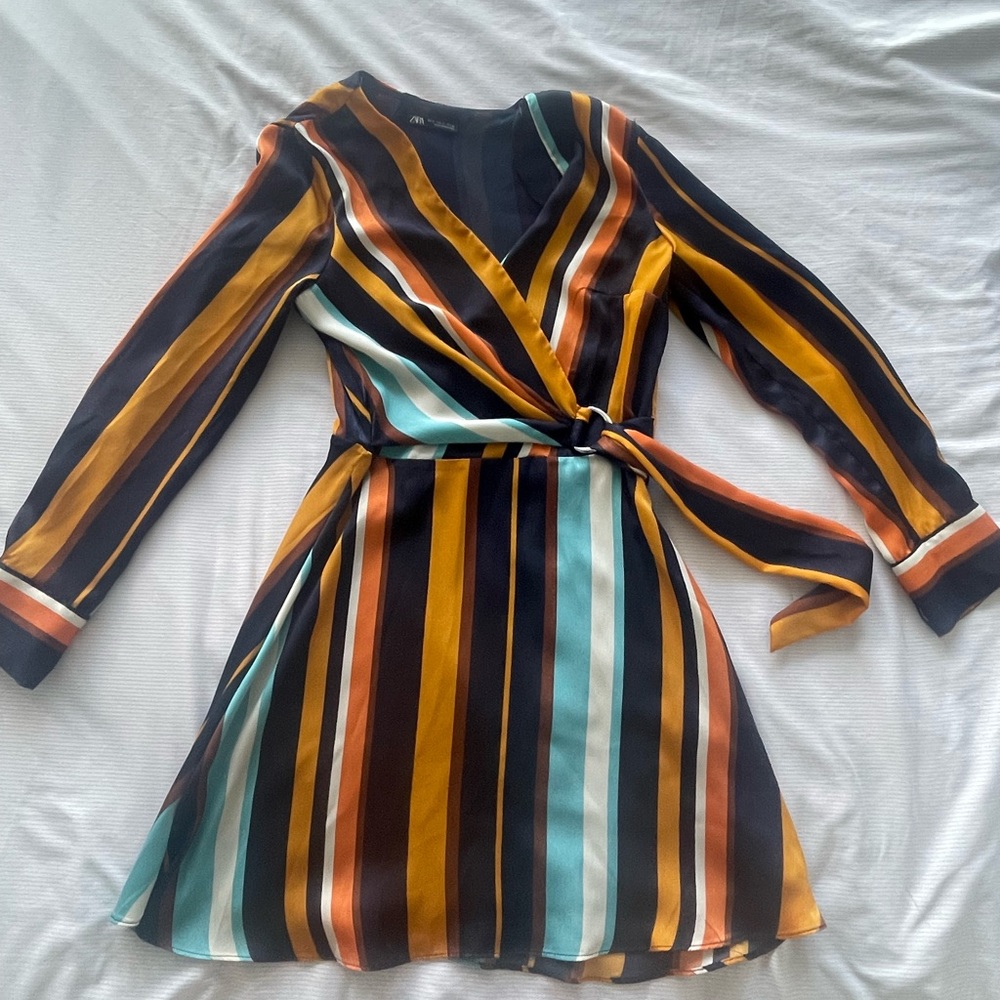 Zara Wrap Dress - SIZE S NEVER WORN
